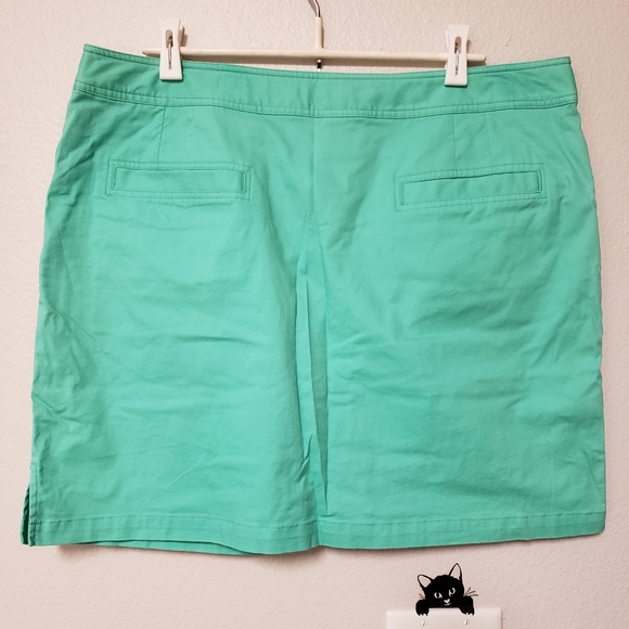 GOLF AMERICA Summer Skort • Size 18 • Snap-on Ball Marker • - Picture 2 of 5